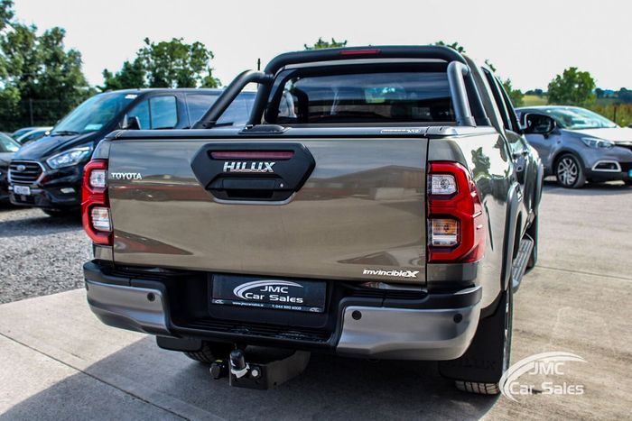 Toyota HiLux 2026