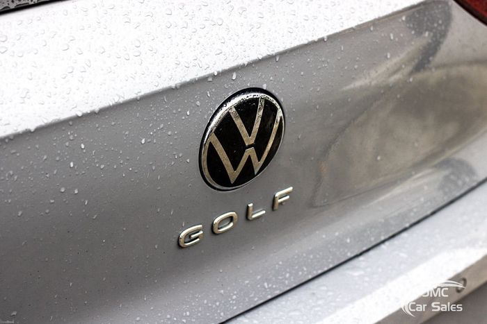 Volkswagen Golf 2024