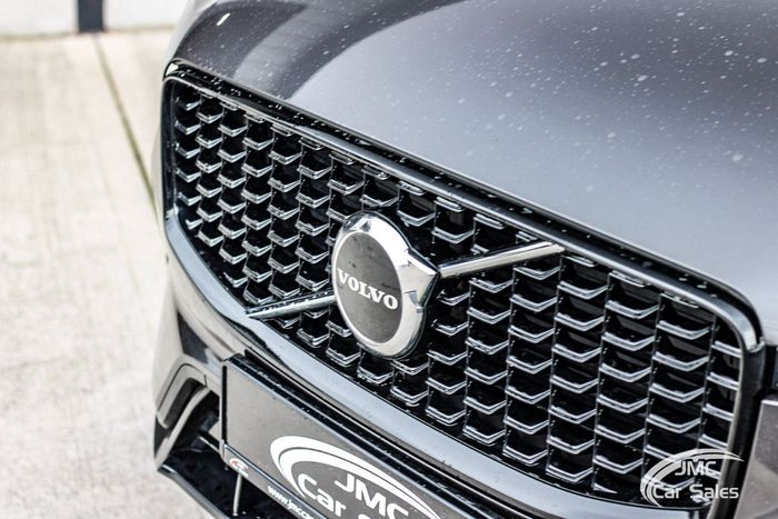 Volvo XC60 2022