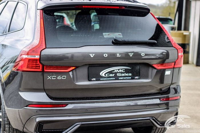 Volvo XC60 2022