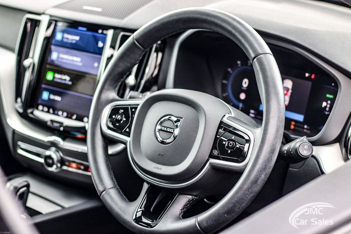 Volvo XC60 2022