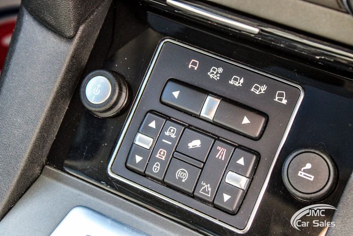 Land Rover Discovery 2014