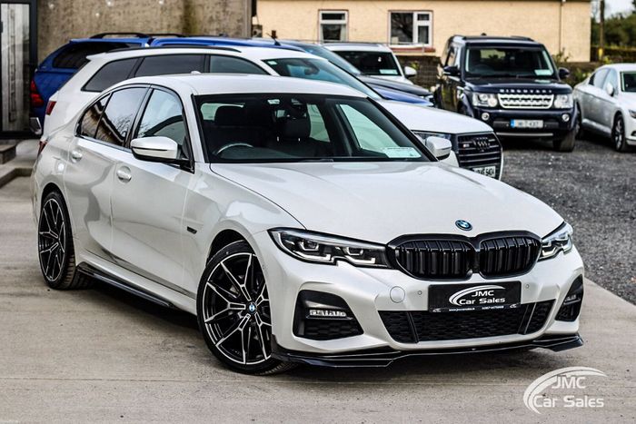 BMW 3 Series 2021