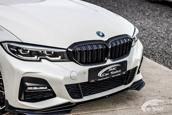 BMW 3 Series 2021