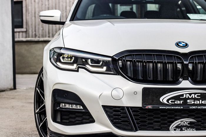 BMW 3 Series 2021