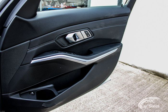 BMW 3 Series 2021
