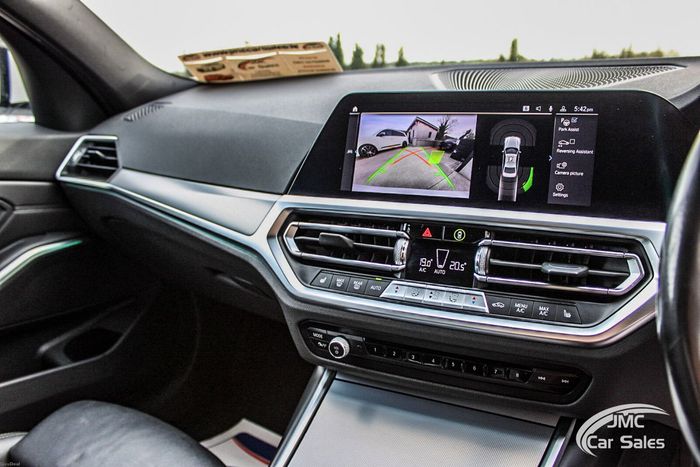 BMW 3 Series 2021