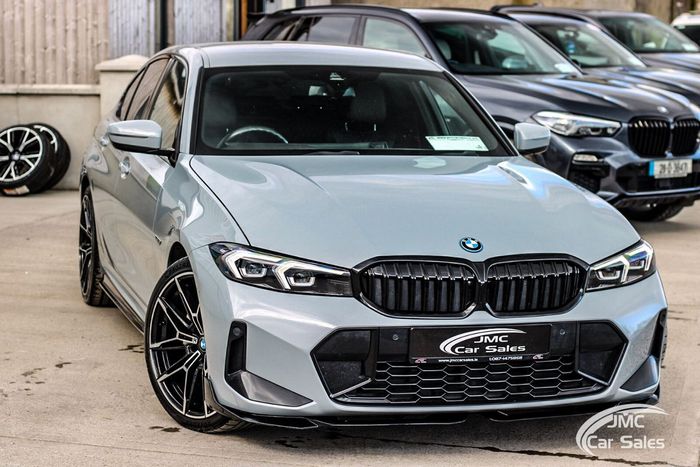 BMW 3 Series 2023