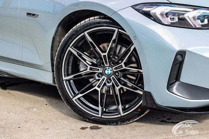 BMW 3 Series 2023