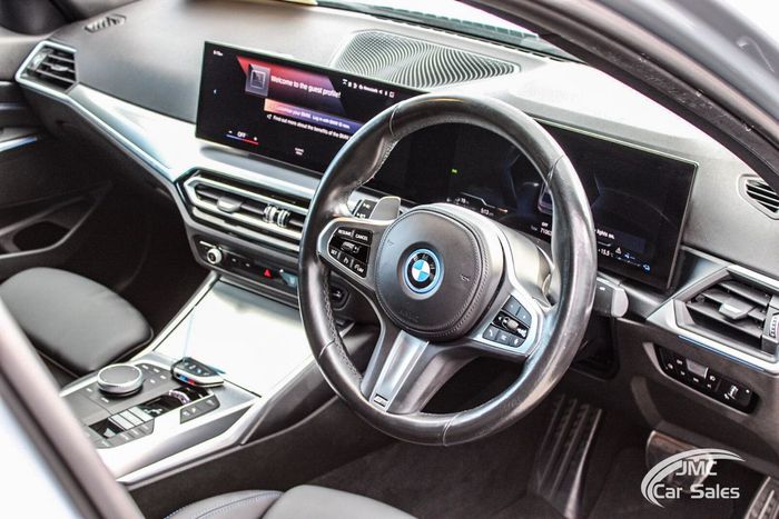 BMW 3 Series 2023
