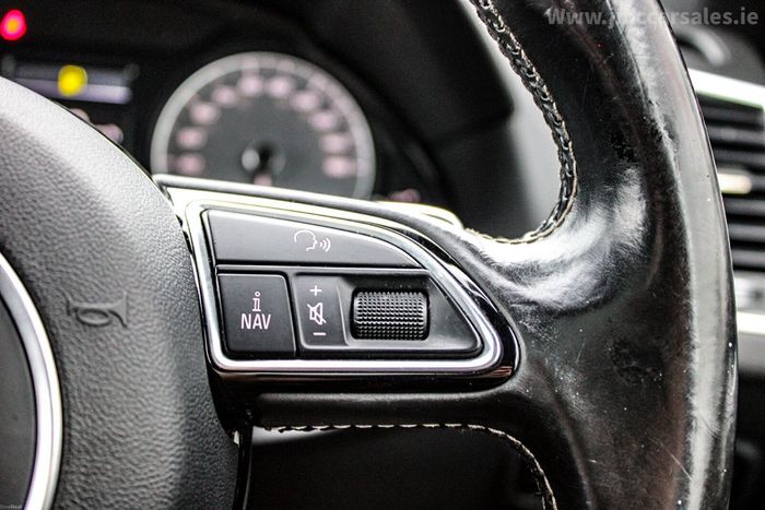 Audi SQ5 2016