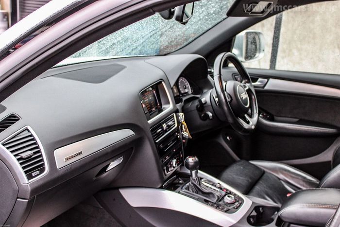 Audi SQ5 2016