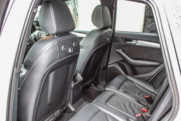 Audi SQ5 2016