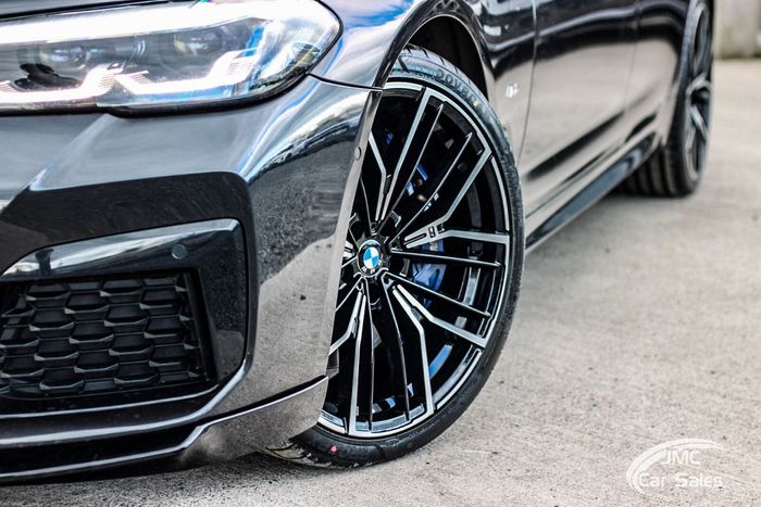 BMW 5 Series 2021
