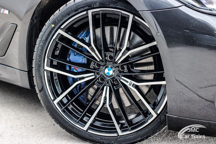 BMW 5 Series 2021
