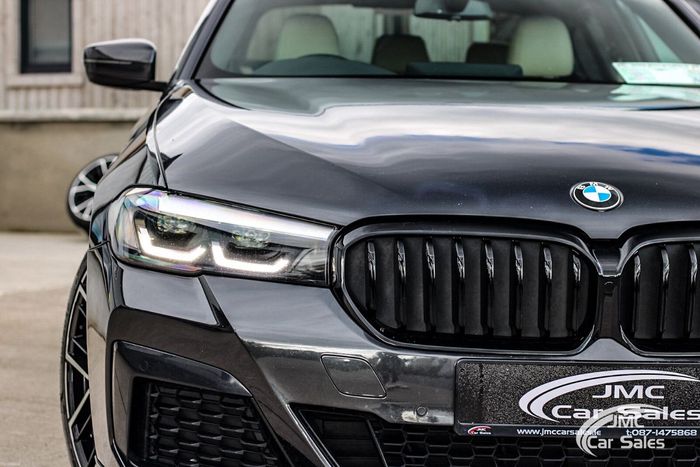 BMW 5 Series 2021