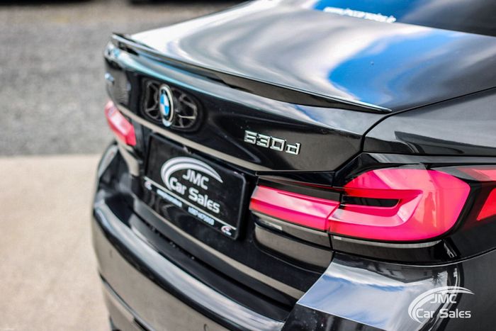 BMW 5 Series 2021