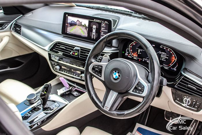 BMW 5 Series 2021