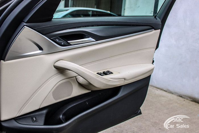 BMW 5 Series 2021