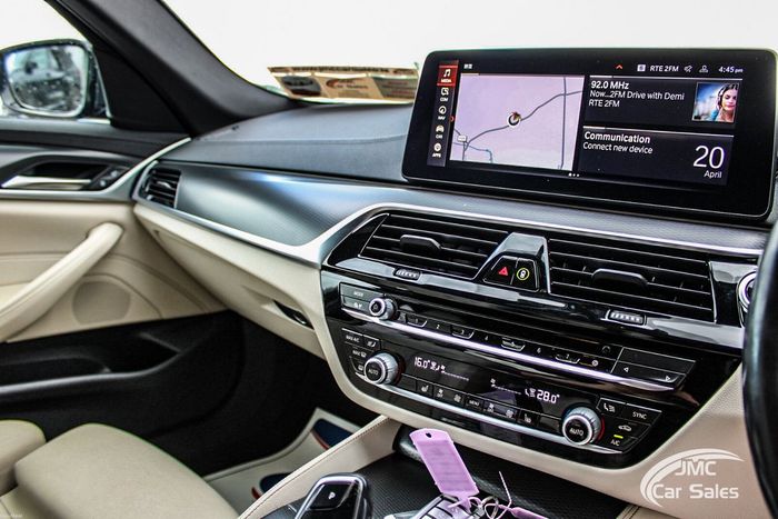 BMW 5 Series 2021