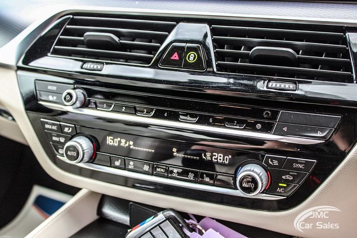 BMW 5 Series 2021