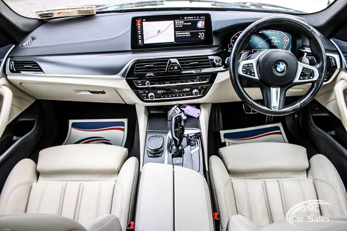 BMW 5 Series 2021