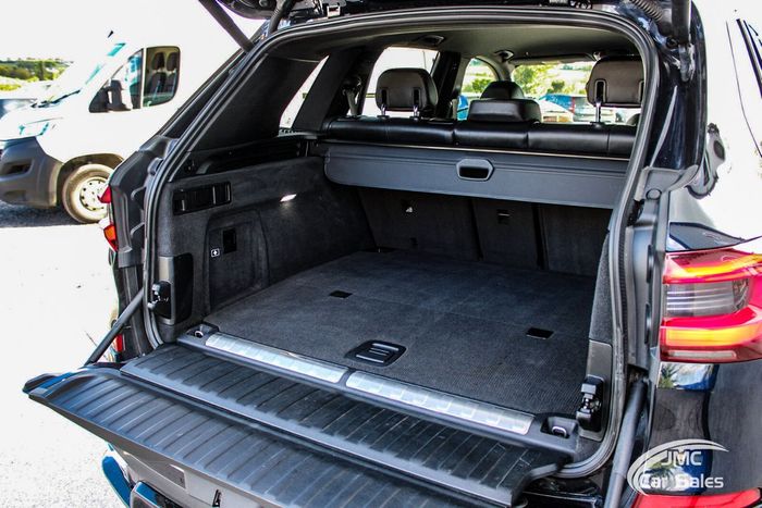 BMW X5 2021
