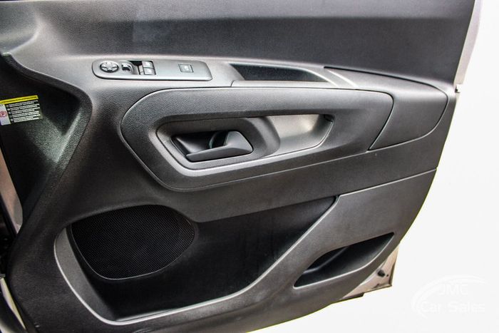 Toyota Proace 2025