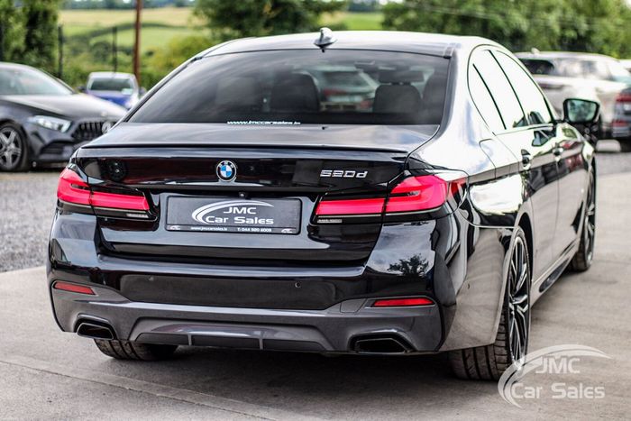 BMW 5 Series 2022