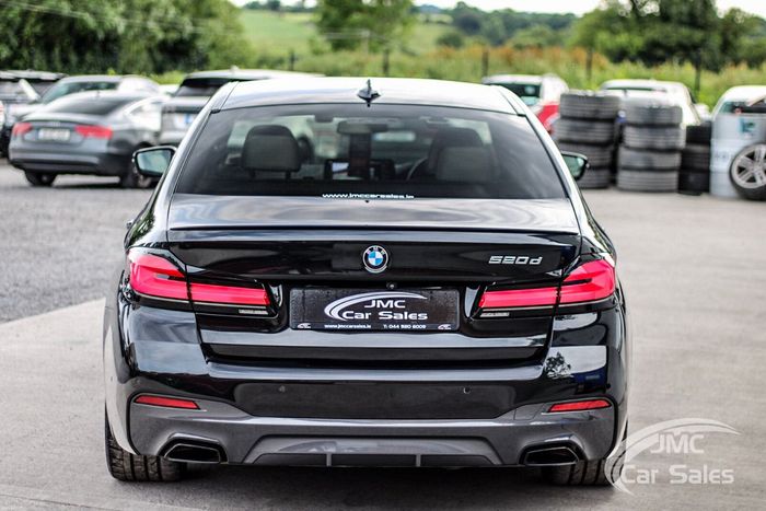 BMW 5 Series 2022