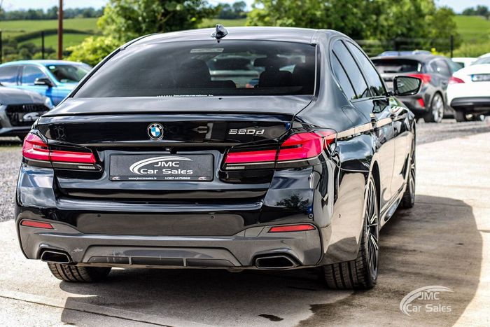 BMW 5 Series 2022
