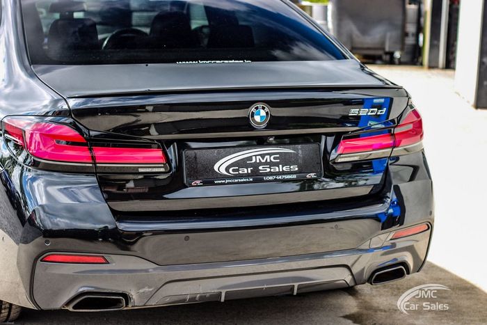 BMW 5 Series 2022