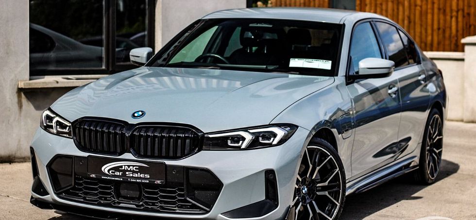BMW 3 Series 2023