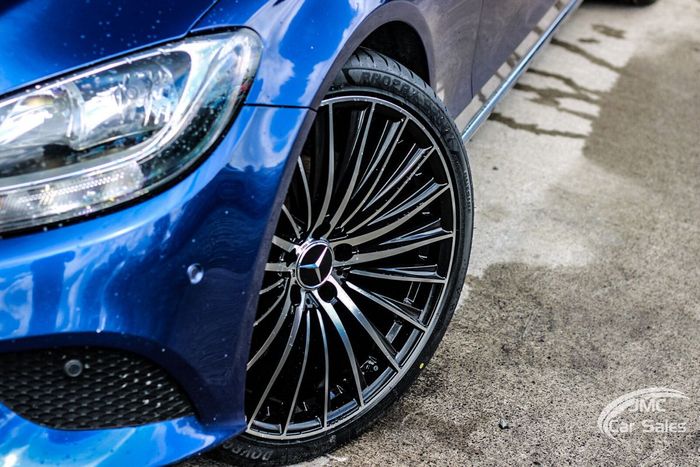 Mercedes-Benz C-Class 2019