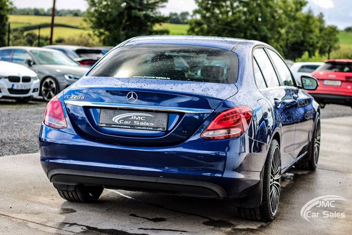 Mercedes-Benz C-Class 2019