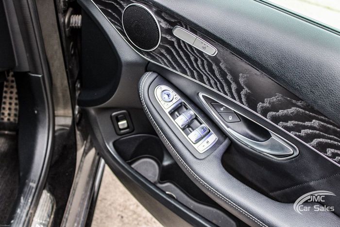 Mercedes-Benz C-Class 2020