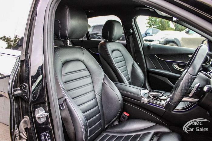 Mercedes-Benz C-Class 2020