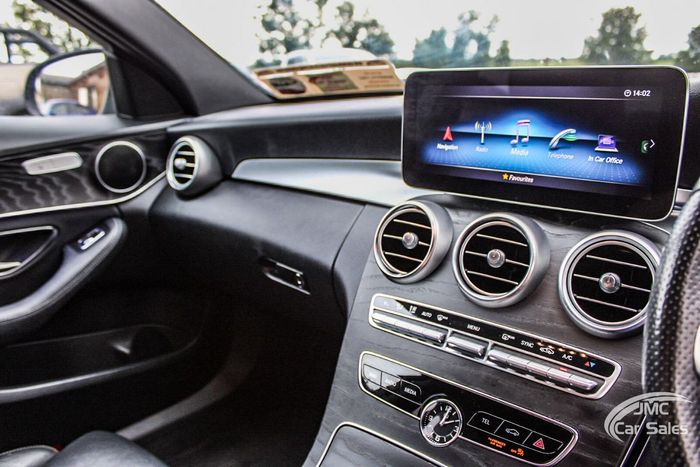 Mercedes-Benz C-Class 2020