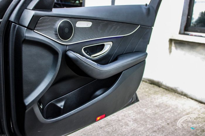 Mercedes-Benz C-Class 2020