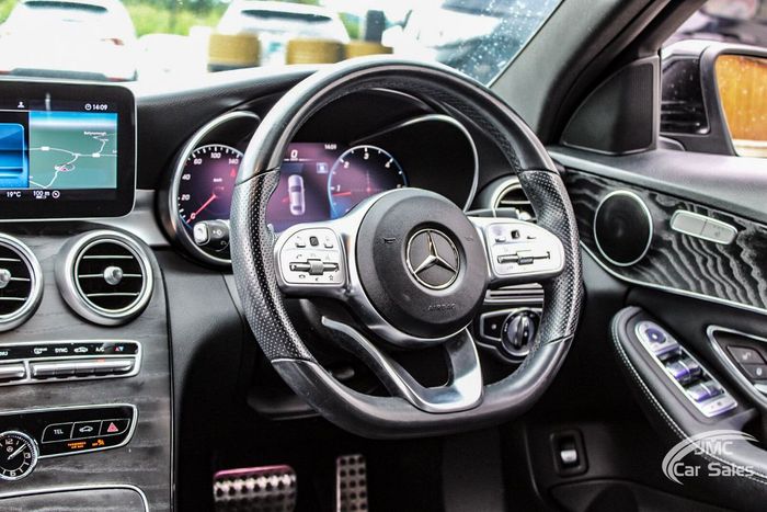 Mercedes-Benz C-Class 2020