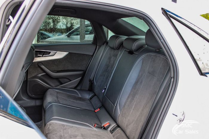 Audi A4 2020