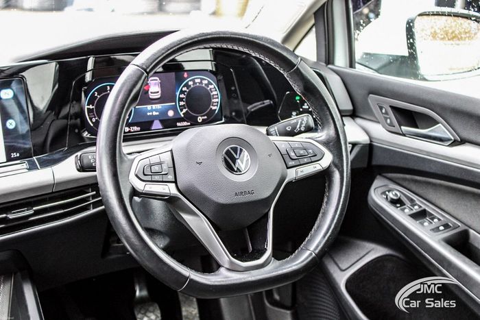 Volkswagen Golf 2022
