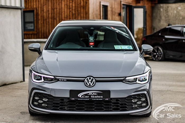 Volkswagen Golf 2021