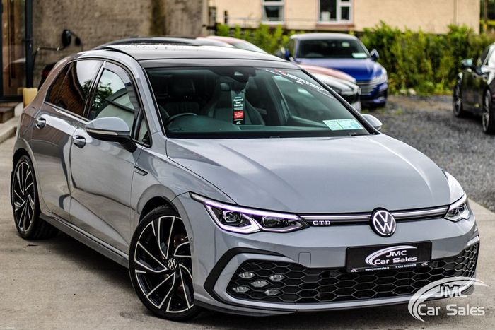 Volkswagen Golf 2021