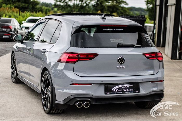 Volkswagen Golf 2021
