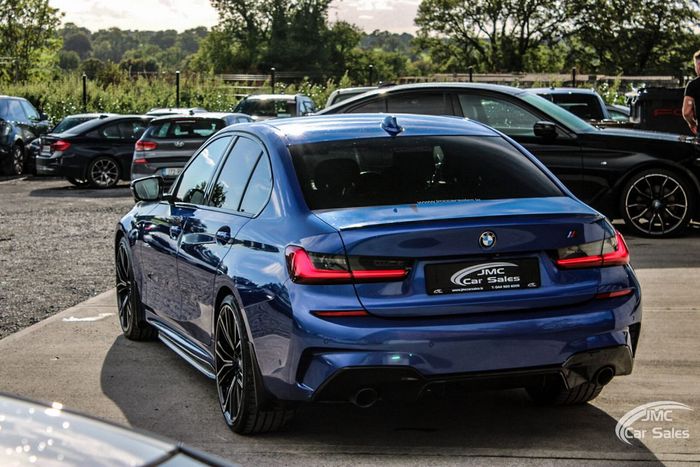 BMW 3 Series 2021