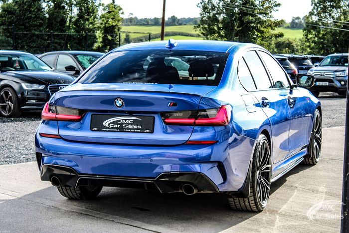 BMW 3 Series 2021