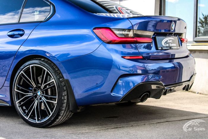 BMW 3 Series 2021