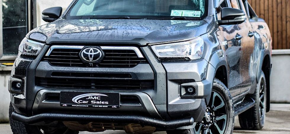 Toyota HiLux 2023