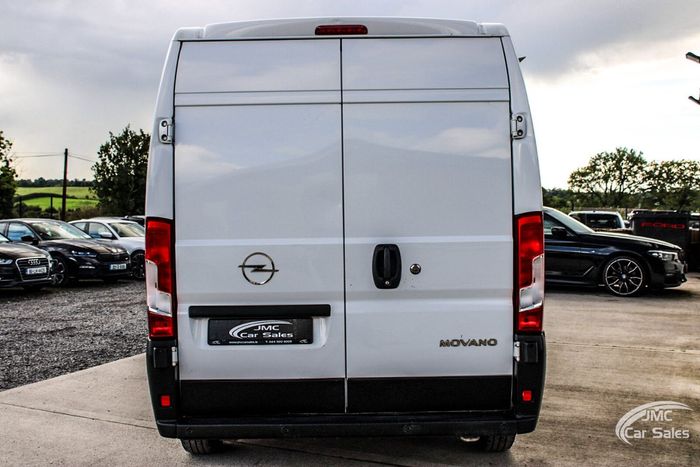 Opel Movano 2023